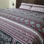 Luxurious bedsheets set
